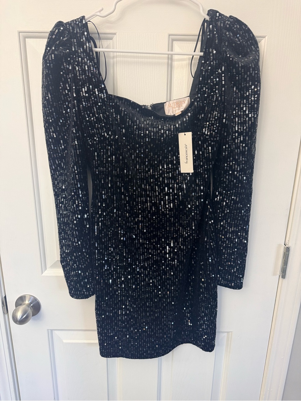 Francesca's Collections Black Sequin Long-Sleeve Mini Dress